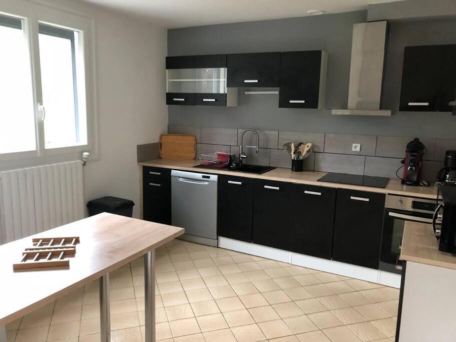 Maison Individuelle Laveissière Buitenkant foto